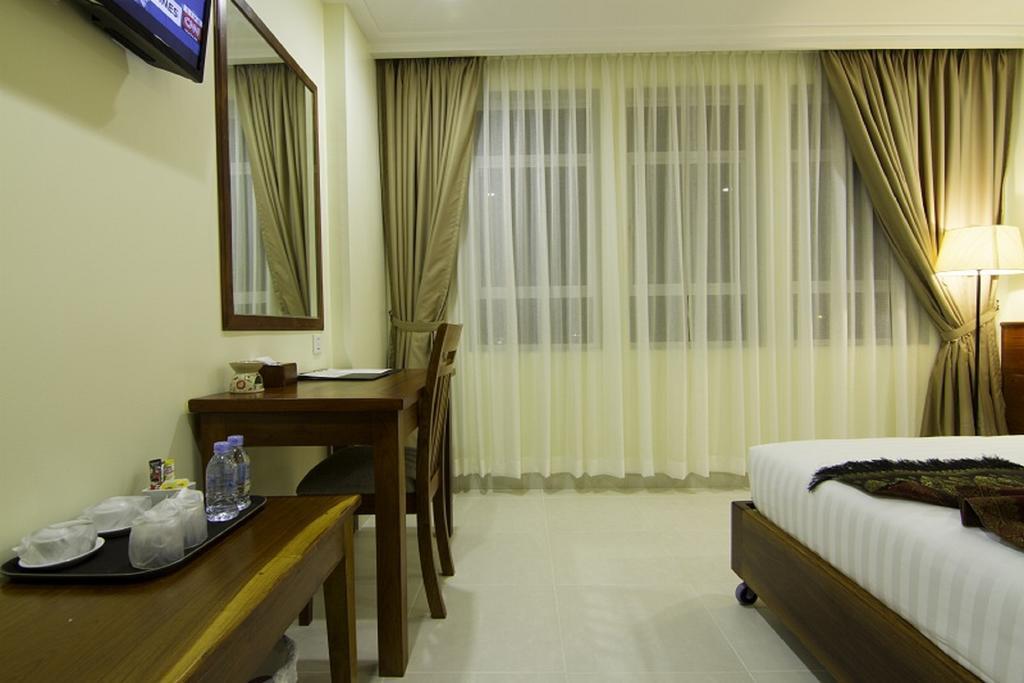 Rose Emerald Hotel Phnom Penh Dış mekan fotoğraf