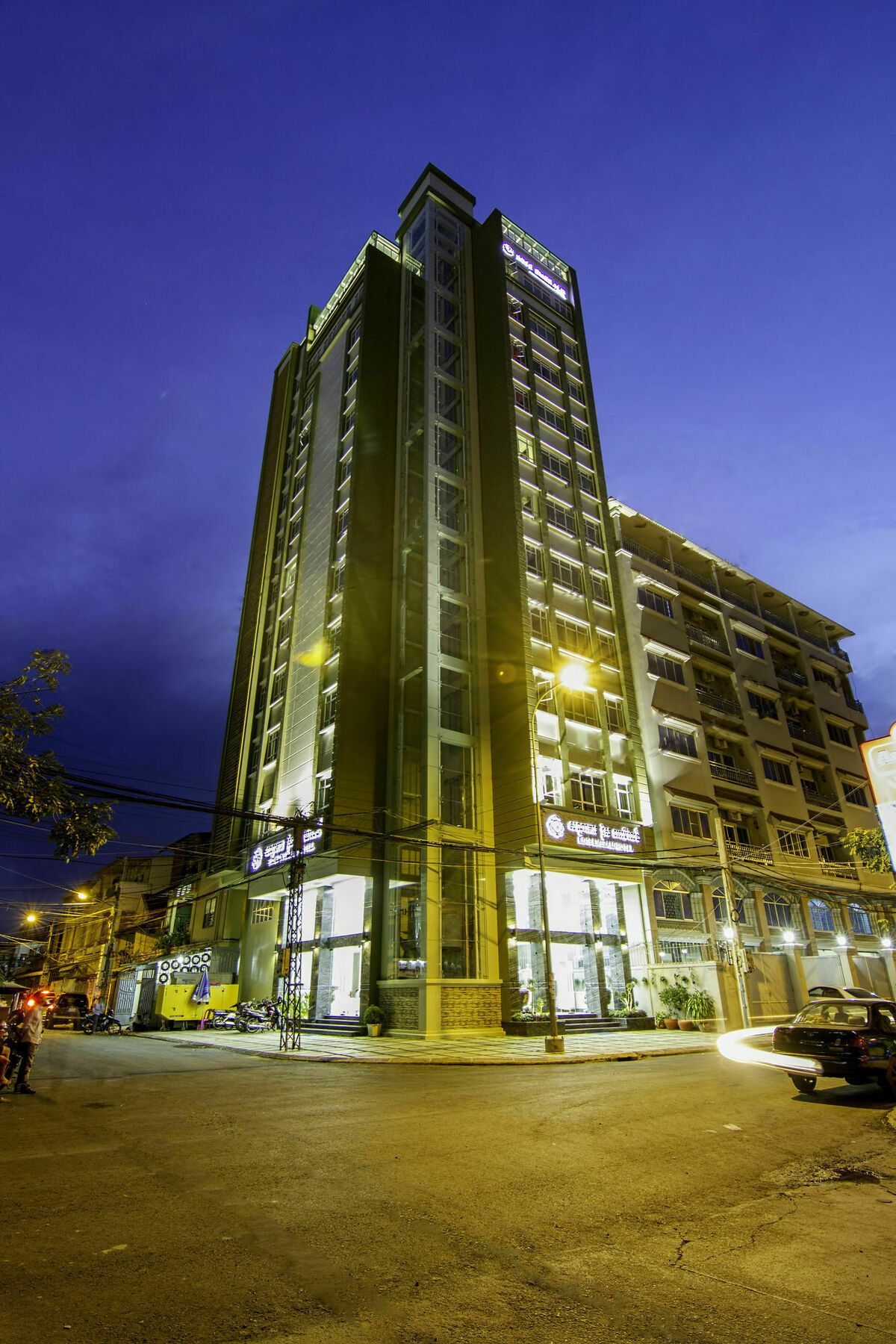 Rose Emerald Hotel Phnom Penh Dış mekan fotoğraf