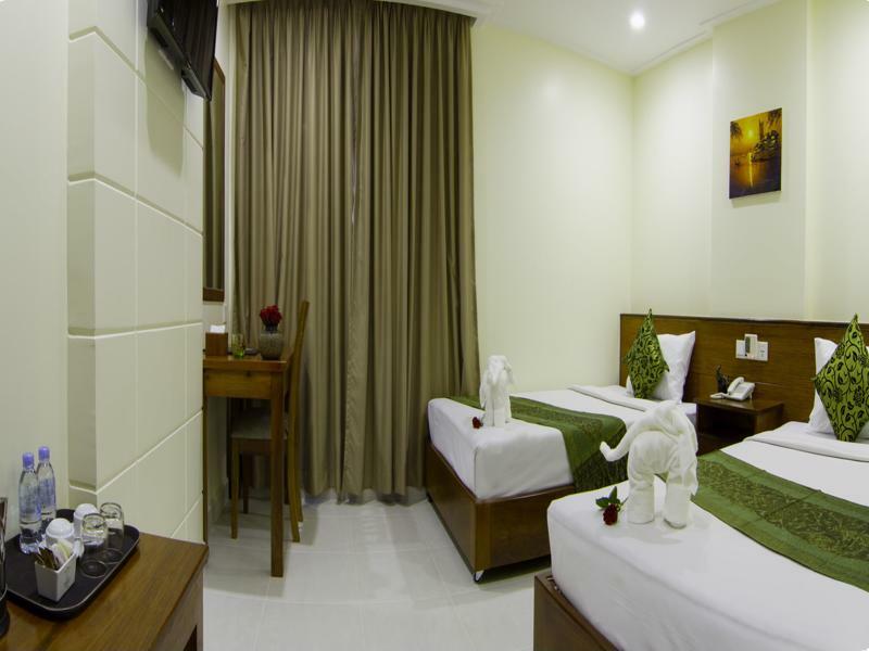 Rose Emerald Hotel Phnom Penh Dış mekan fotoğraf